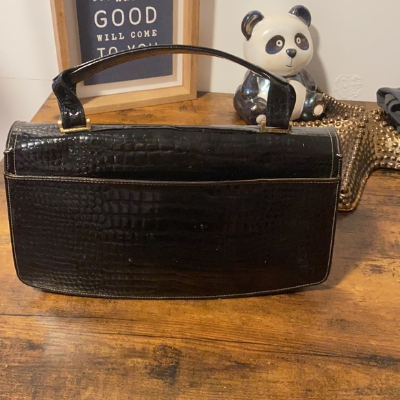 Saks Fifth Avenue handbag. - Picture 2 of 6